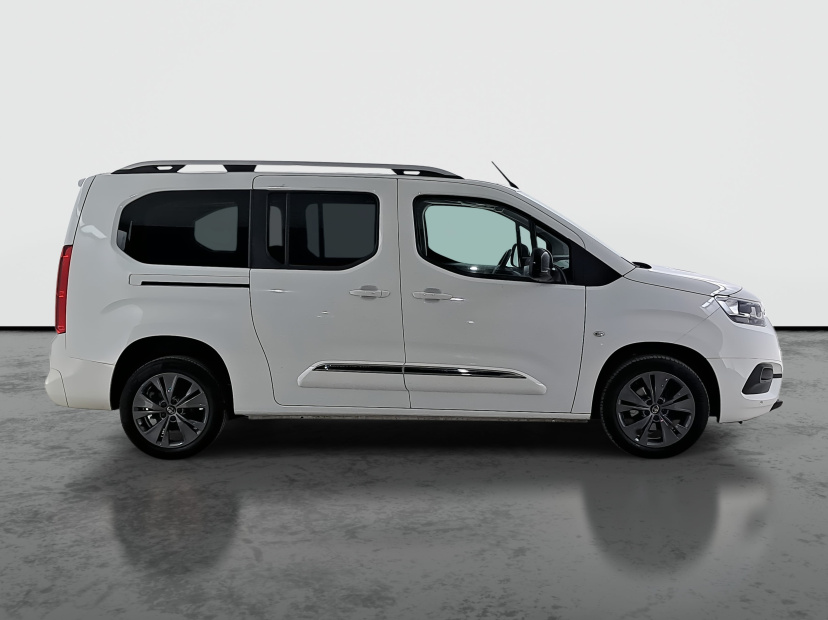 Toyota ProAce City Verso, 2022