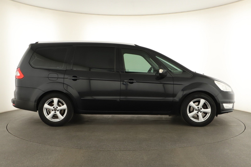 Ford Galaxy, 2011