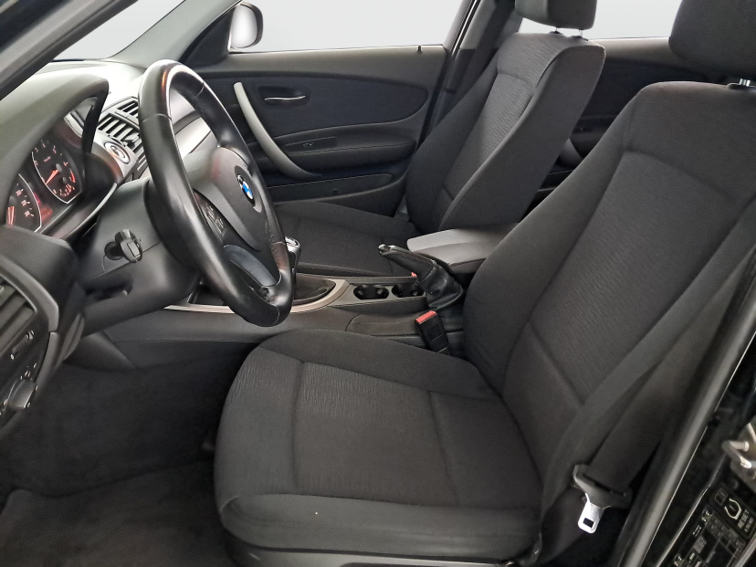 BMW 1, 2009