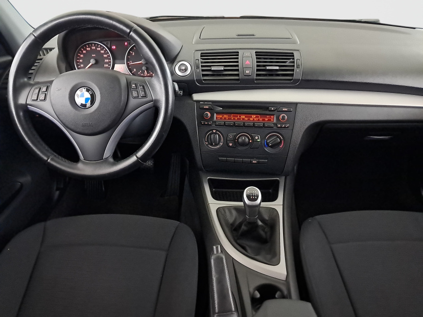 BMW 1, 2009