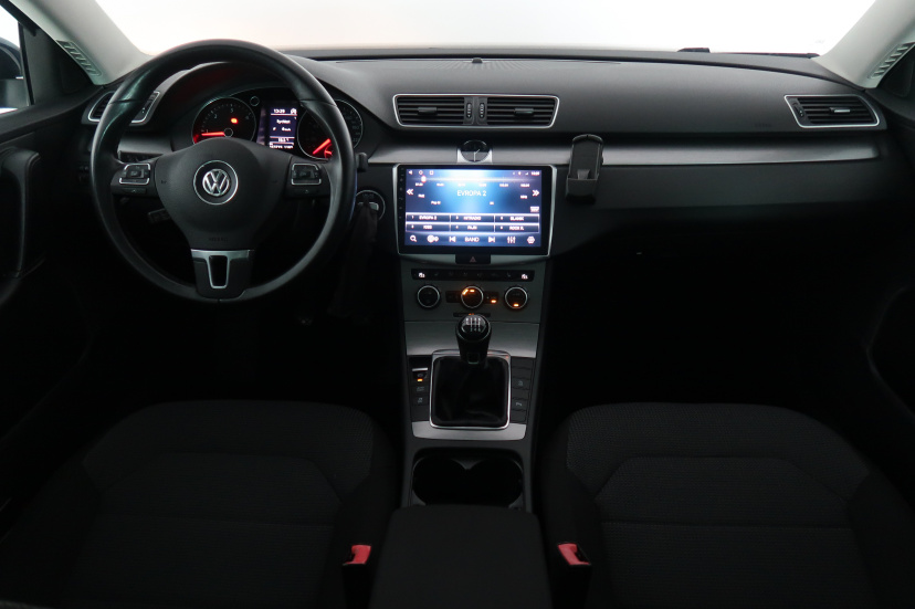 Volkswagen Passat, 2013