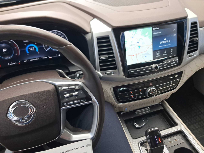 SsangYong Rexton, 2022