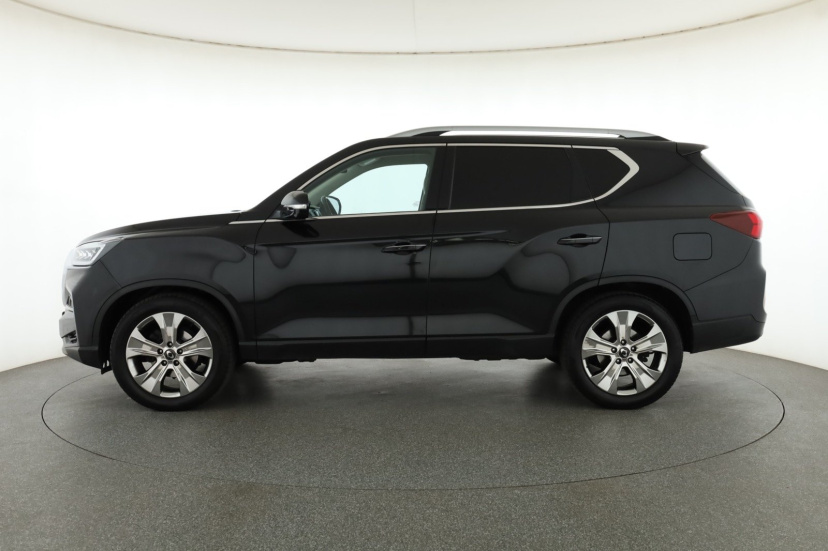 SsangYong Rexton, 2022