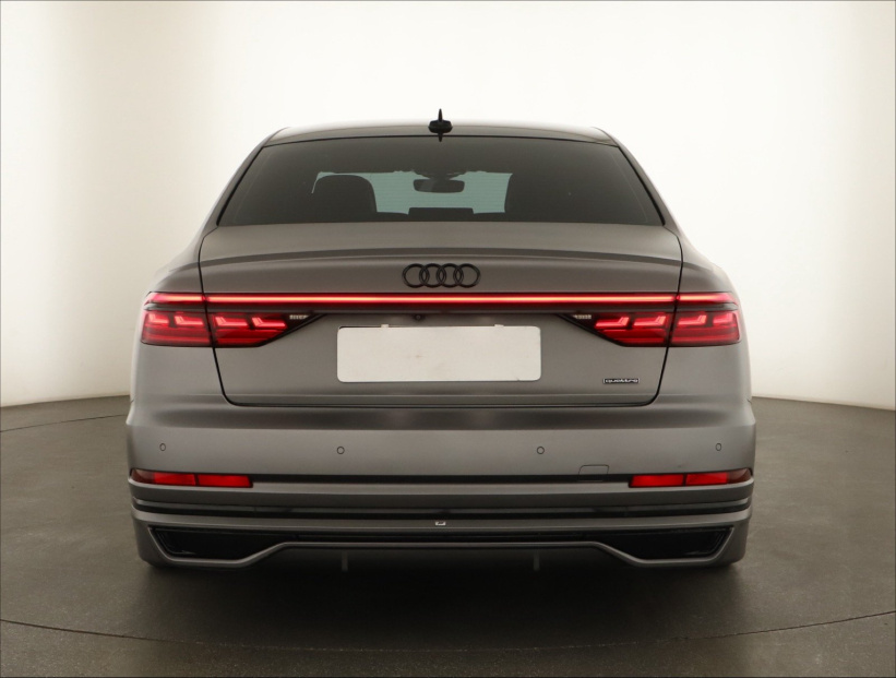 Audi A8, 2017