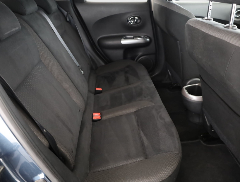 Nissan Juke, 2011