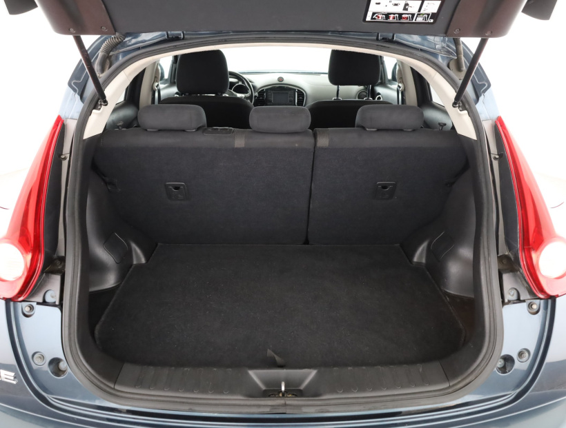 Nissan Juke, 2011