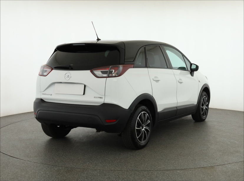 Opel Crossland, 2020