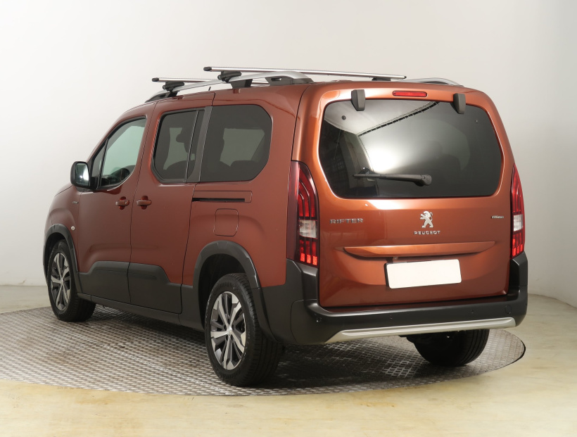 Peugeot Rifter, 2020