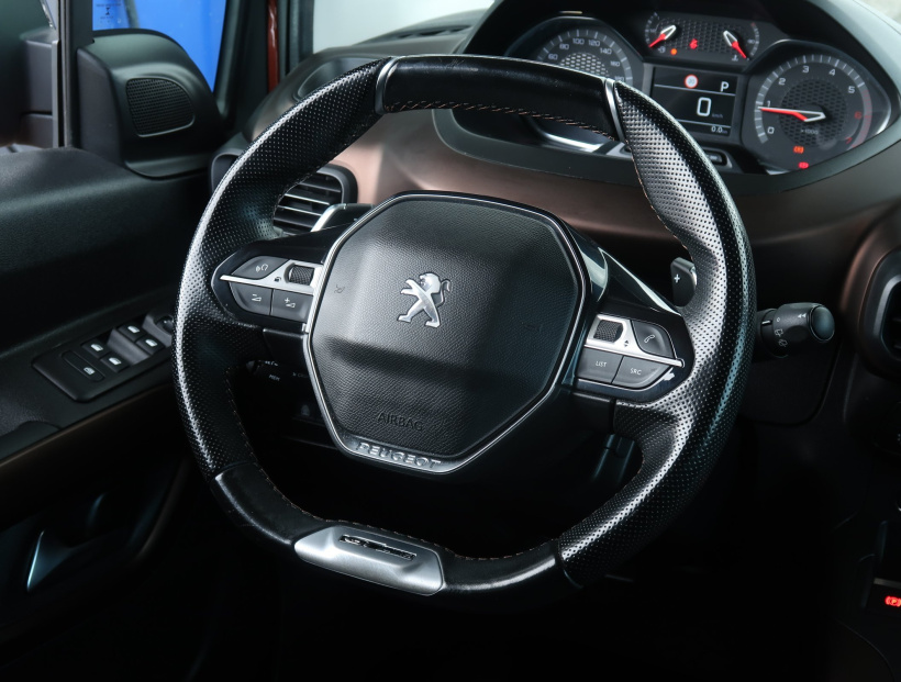Peugeot Rifter, 2020