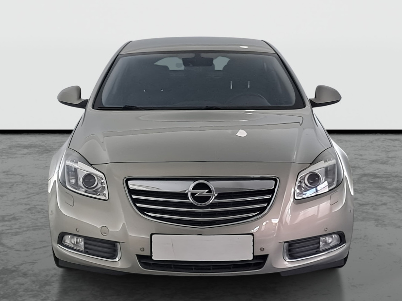 Opel Insignia, 2011