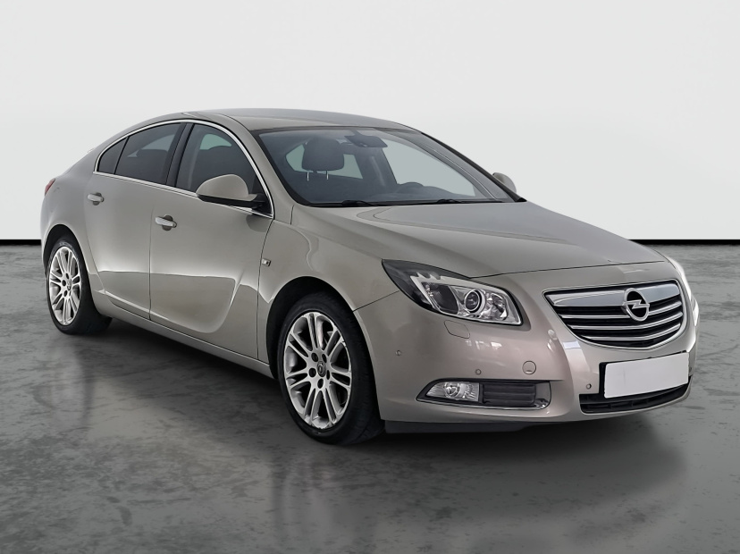 Opel Insignia, 2011