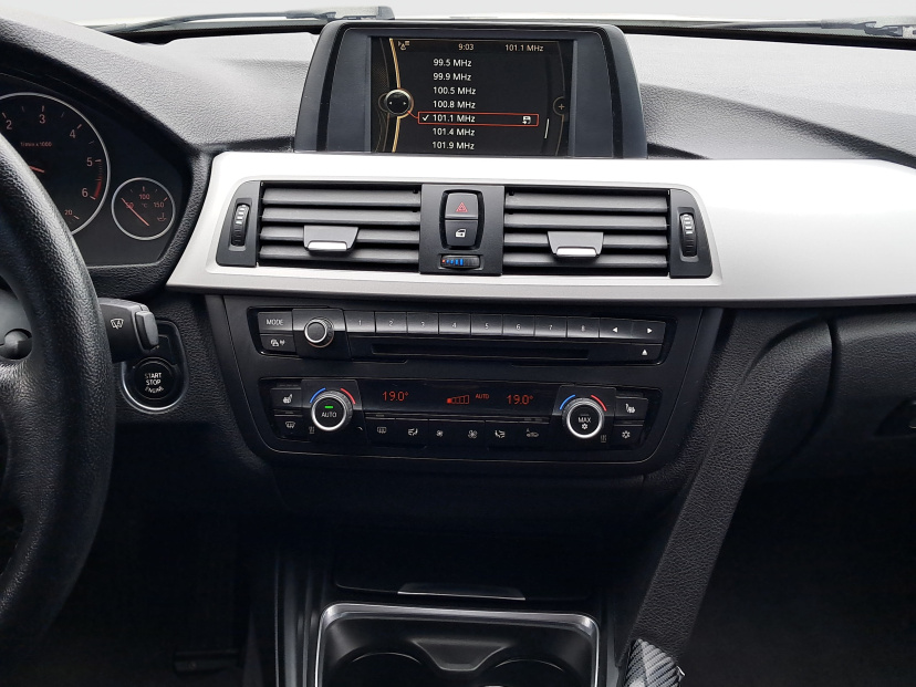 BMW 3, 2012
