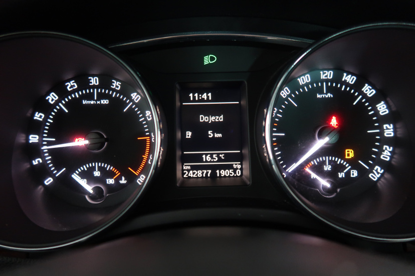 Škoda Superb, 2012