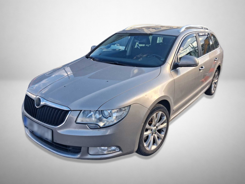 Škoda Superb, 2012