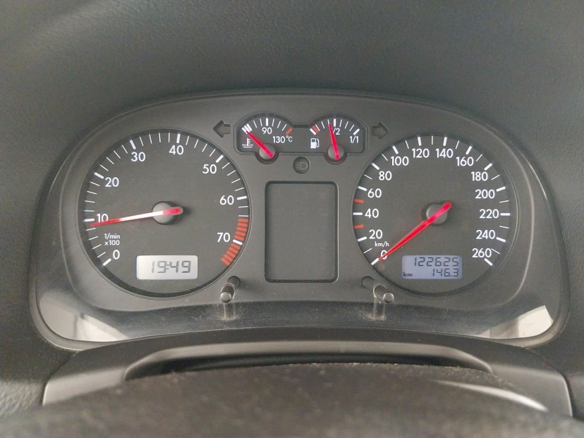 Volkswagen Golf, 2000