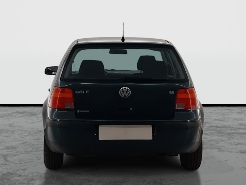 Volkswagen Golf, 2000