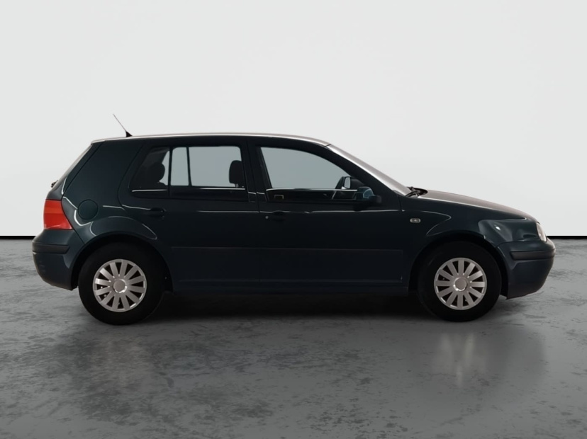 Volkswagen Golf, 2000