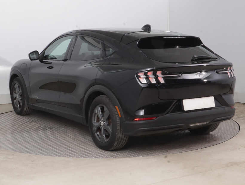 Ford Mustang Mach-E, 2021