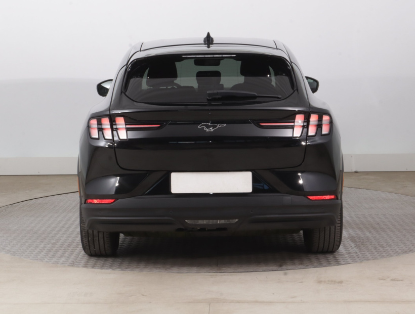 Ford Mustang Mach-E, 2021