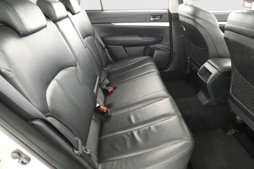 Subaru Outback, 2013
