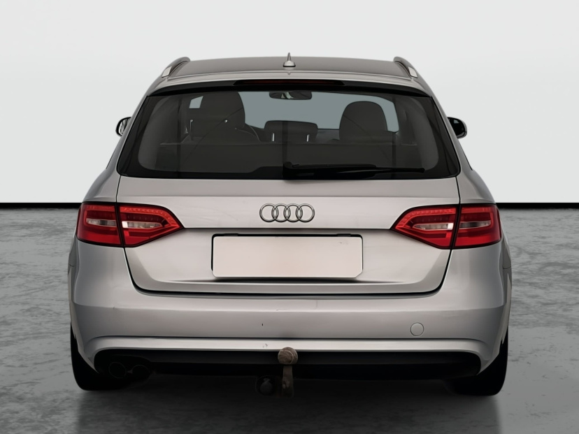 Audi A4, 2013
