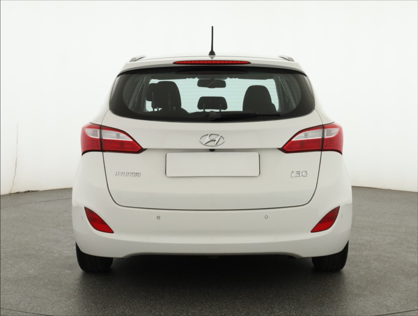 Hyundai i30, 2012