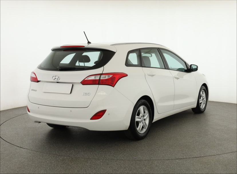 Hyundai i30, 2012