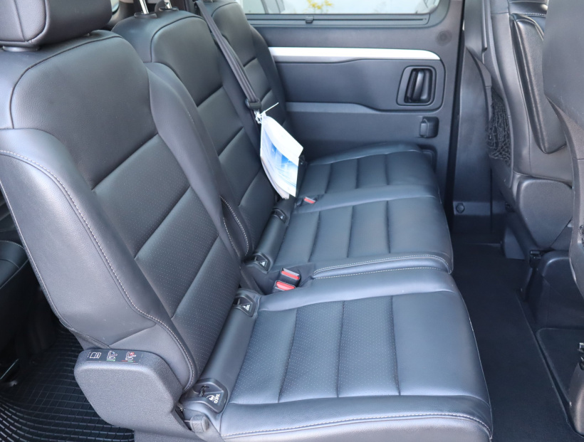 Peugeot Traveller, 2019