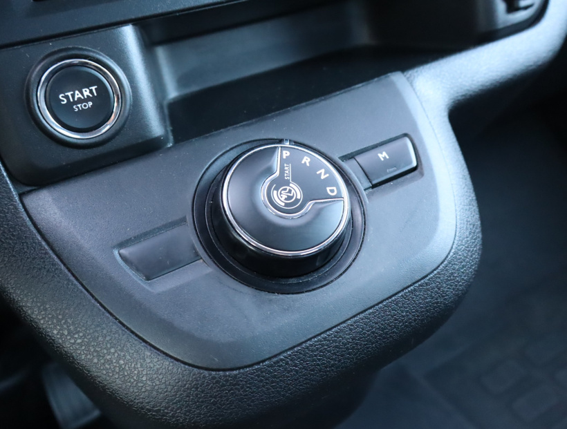 Peugeot Traveller, 2019