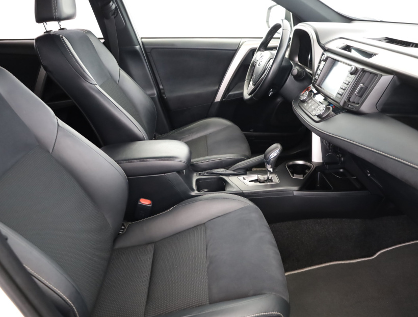Toyota RAV 4, 2018