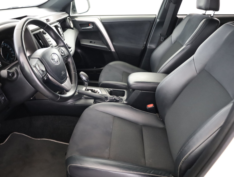 Toyota RAV 4, 2018
