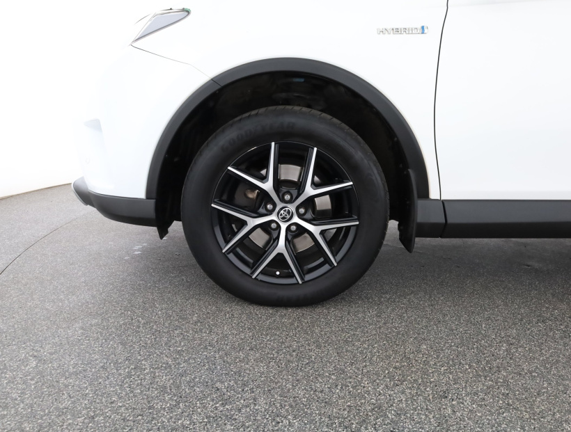 Toyota RAV 4, 2018