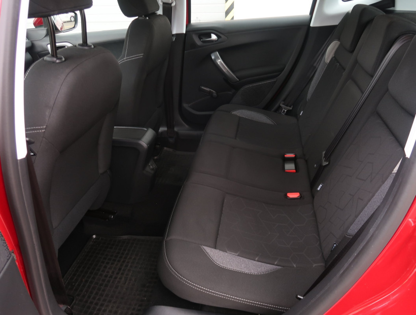 Peugeot 2008, 2019