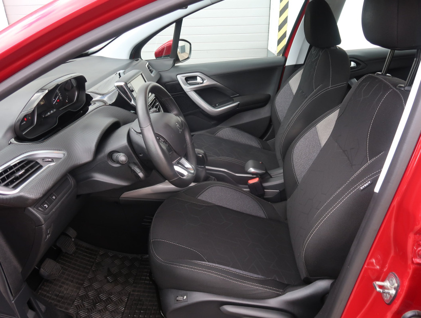 Peugeot 2008, 2019