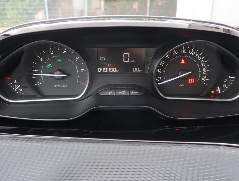 Peugeot 2008, 2019