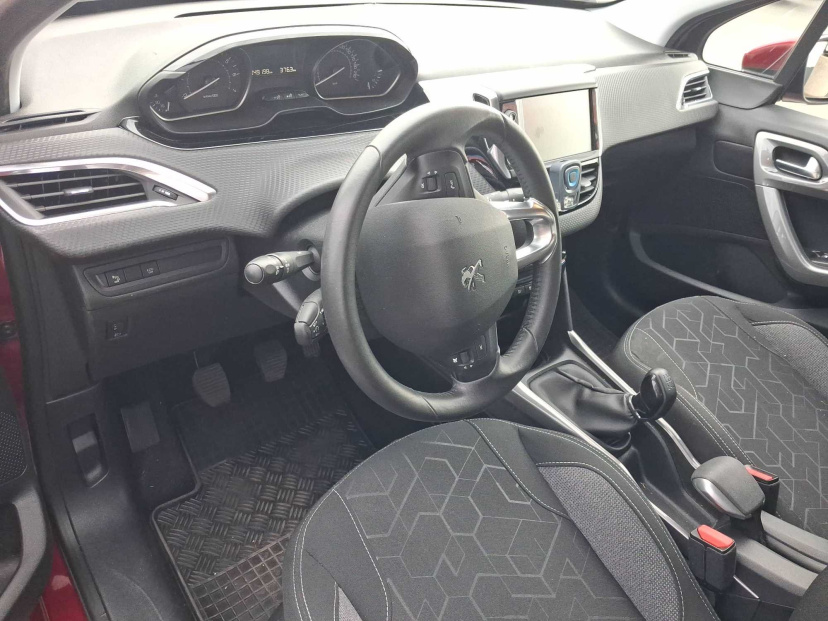 Peugeot 2008, 2019