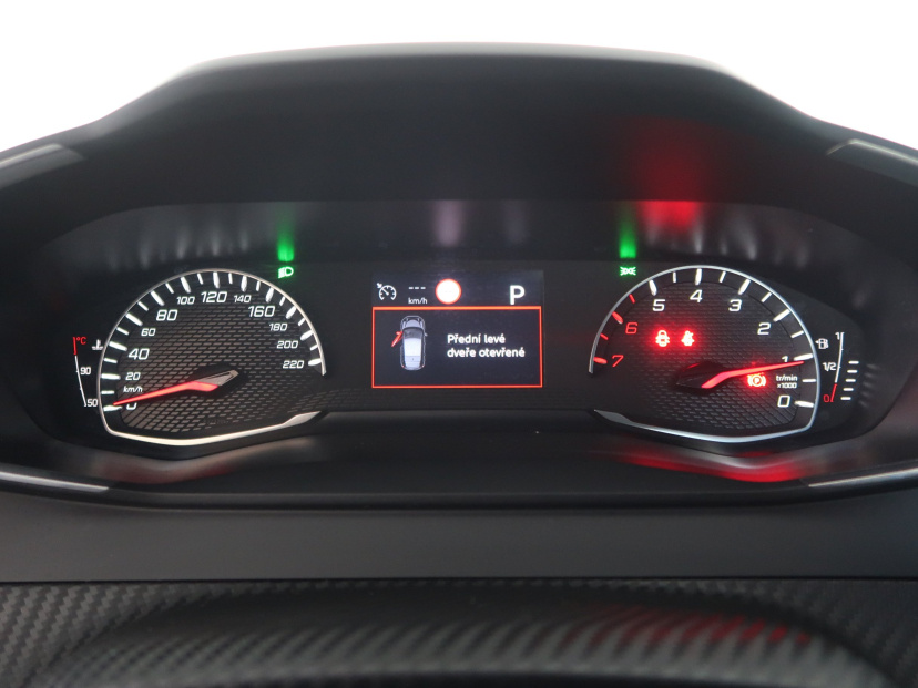 Peugeot 2008, 2021