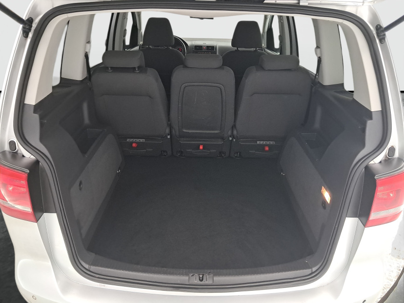 Volkswagen Touran, 2011