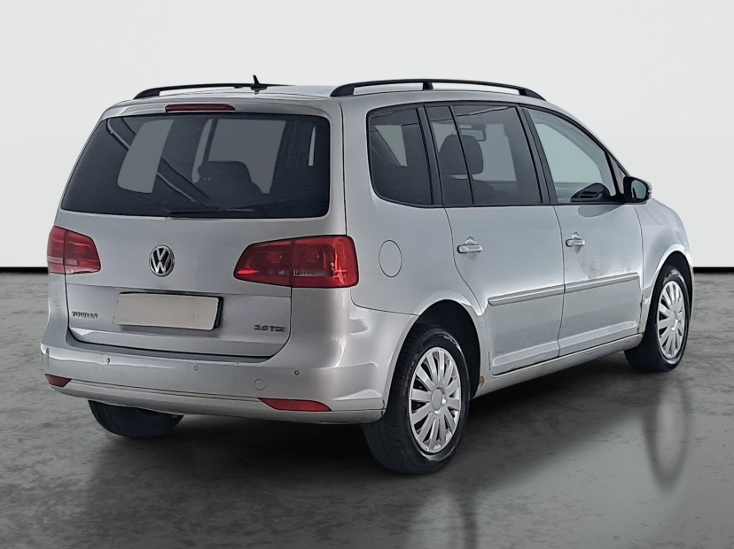 Volkswagen Touran, 2011