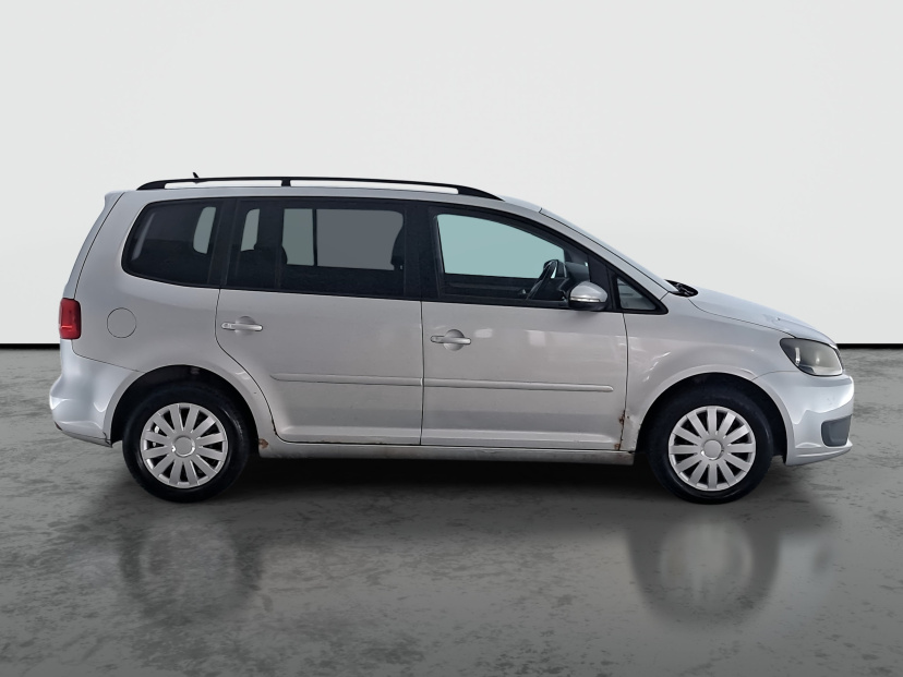 Volkswagen Touran, 2011