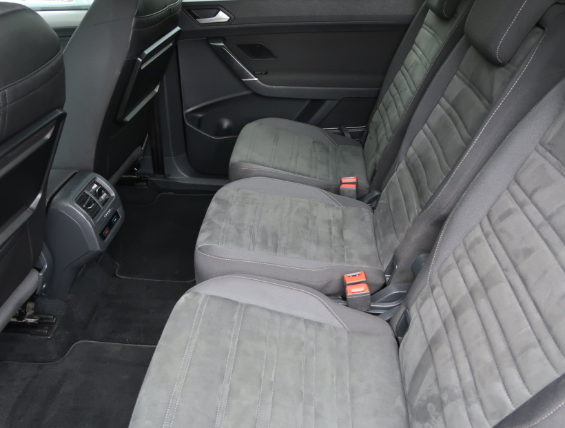 Volkswagen Touran, 2016
