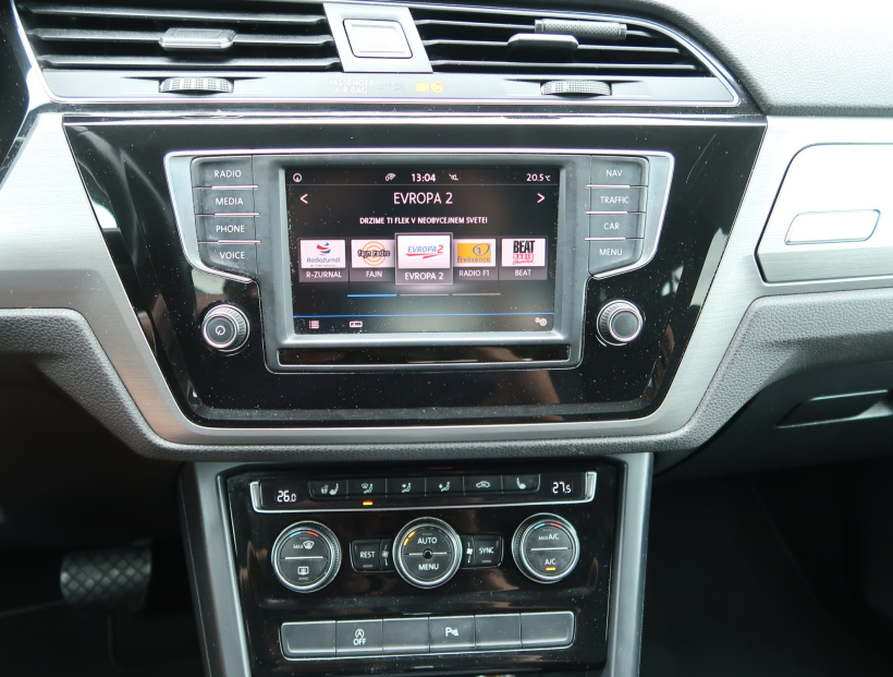Volkswagen Touran, 2016