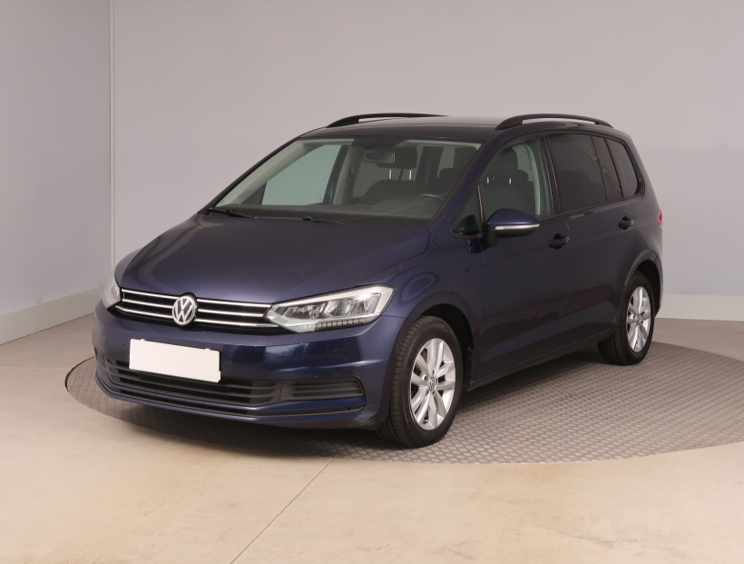 Volkswagen Touran, 2016