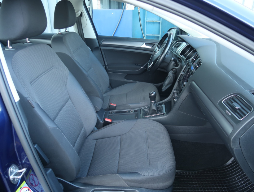 Volkswagen Golf, 2019