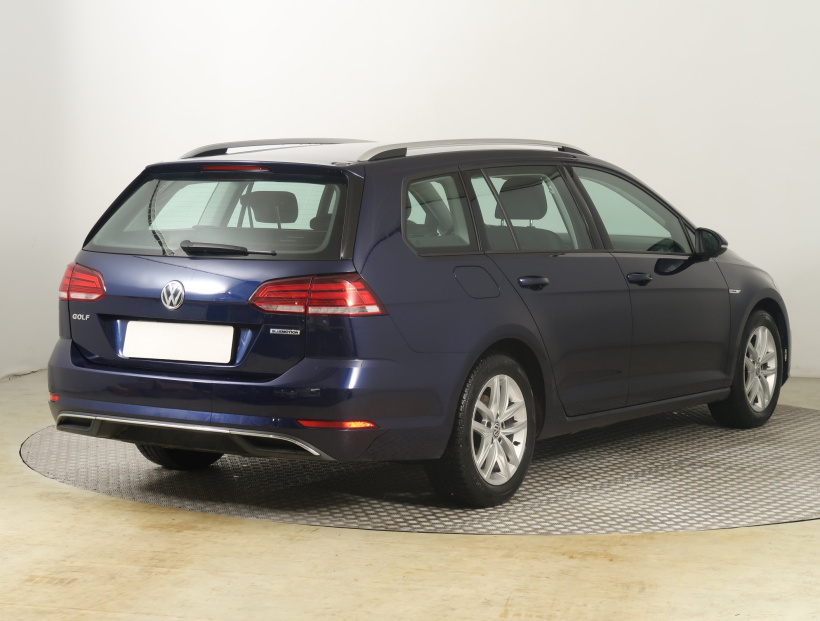 Volkswagen Golf, 2019