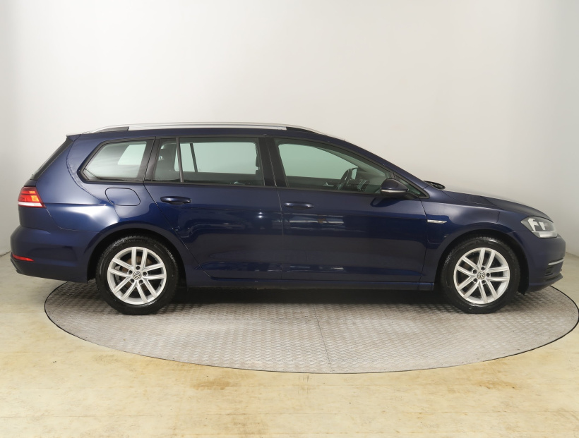Volkswagen Golf, 2019