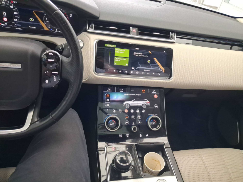 Land Rover Range Rover Velar, 2018