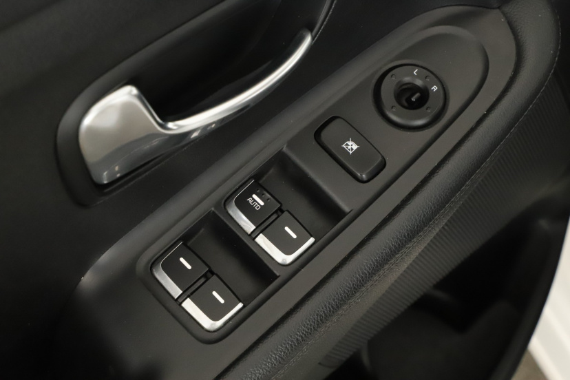 Kia Carens, 2013