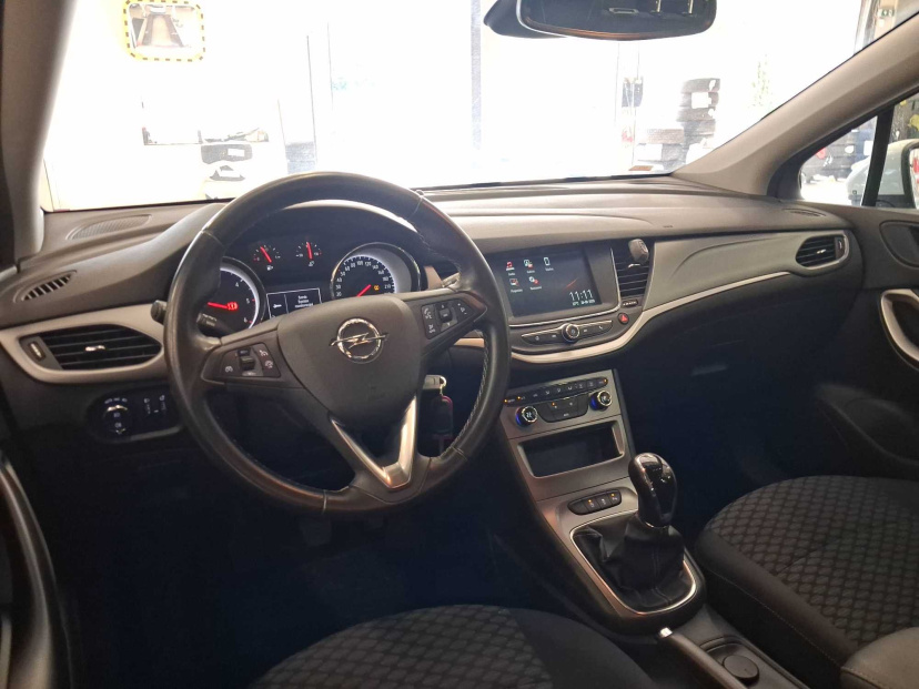 Opel Astra, 2018