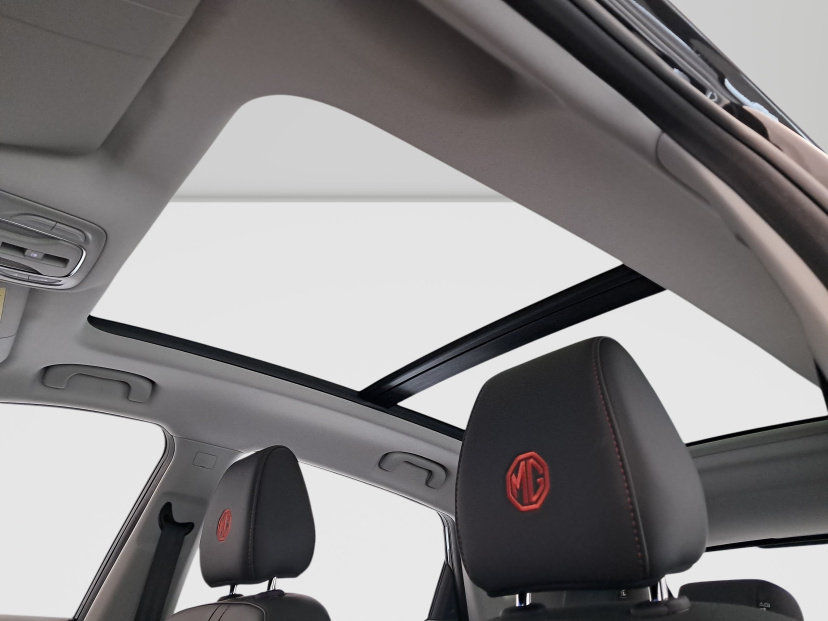 MG ZS SUV, 2023